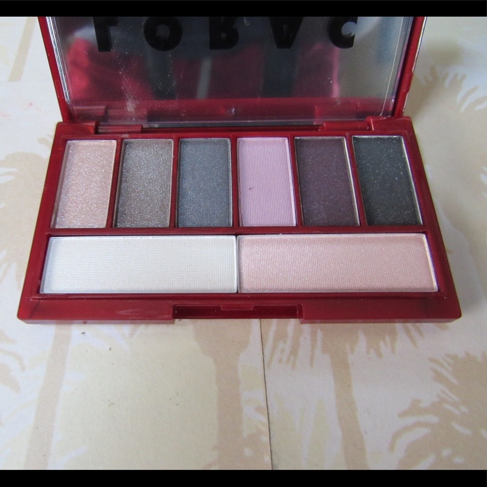 Lorac Little Lace Palette in Smolder